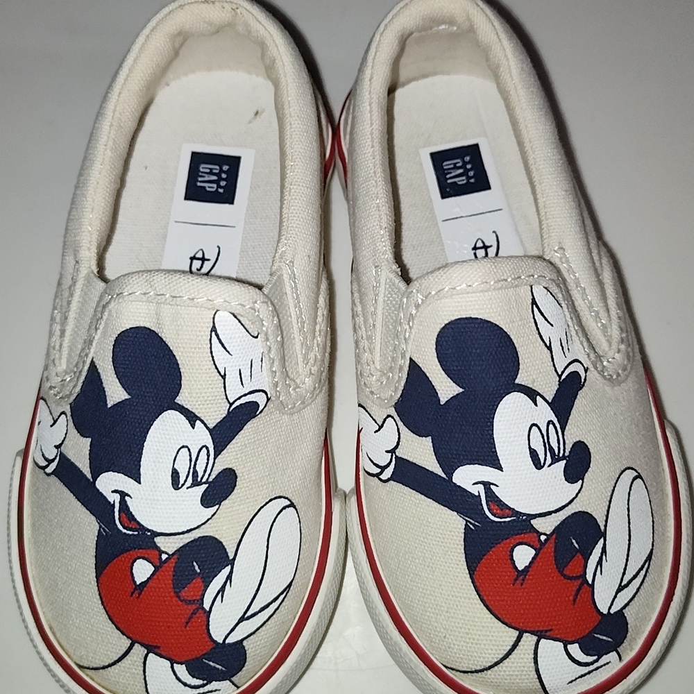 Disney Gap Kids Mickey Mouse Canvas Shoes - Cream and Red